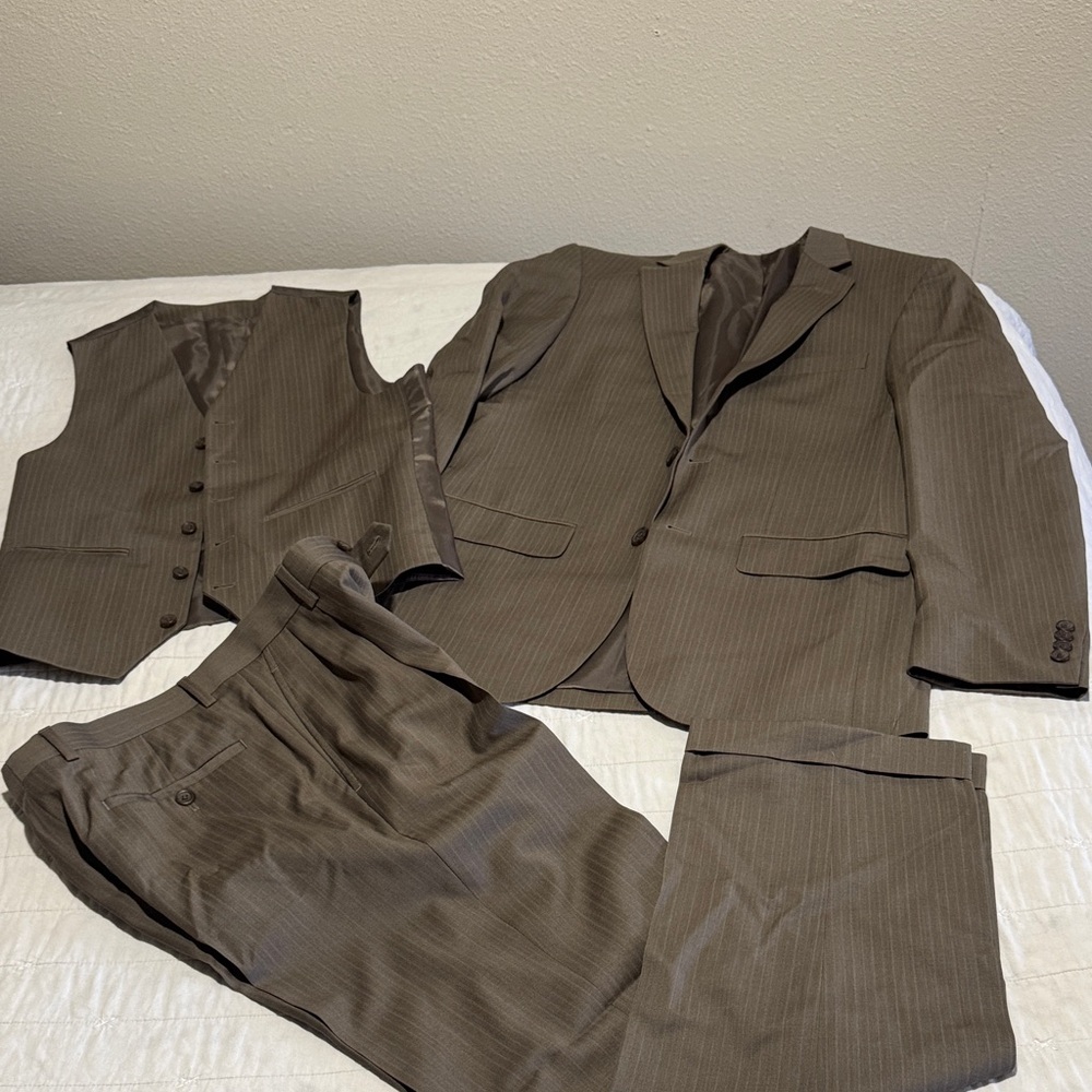 Joseph & Feiss Brown Pinstripe Three-Piece Suit - Jacket, Vest & Trousers Wool.